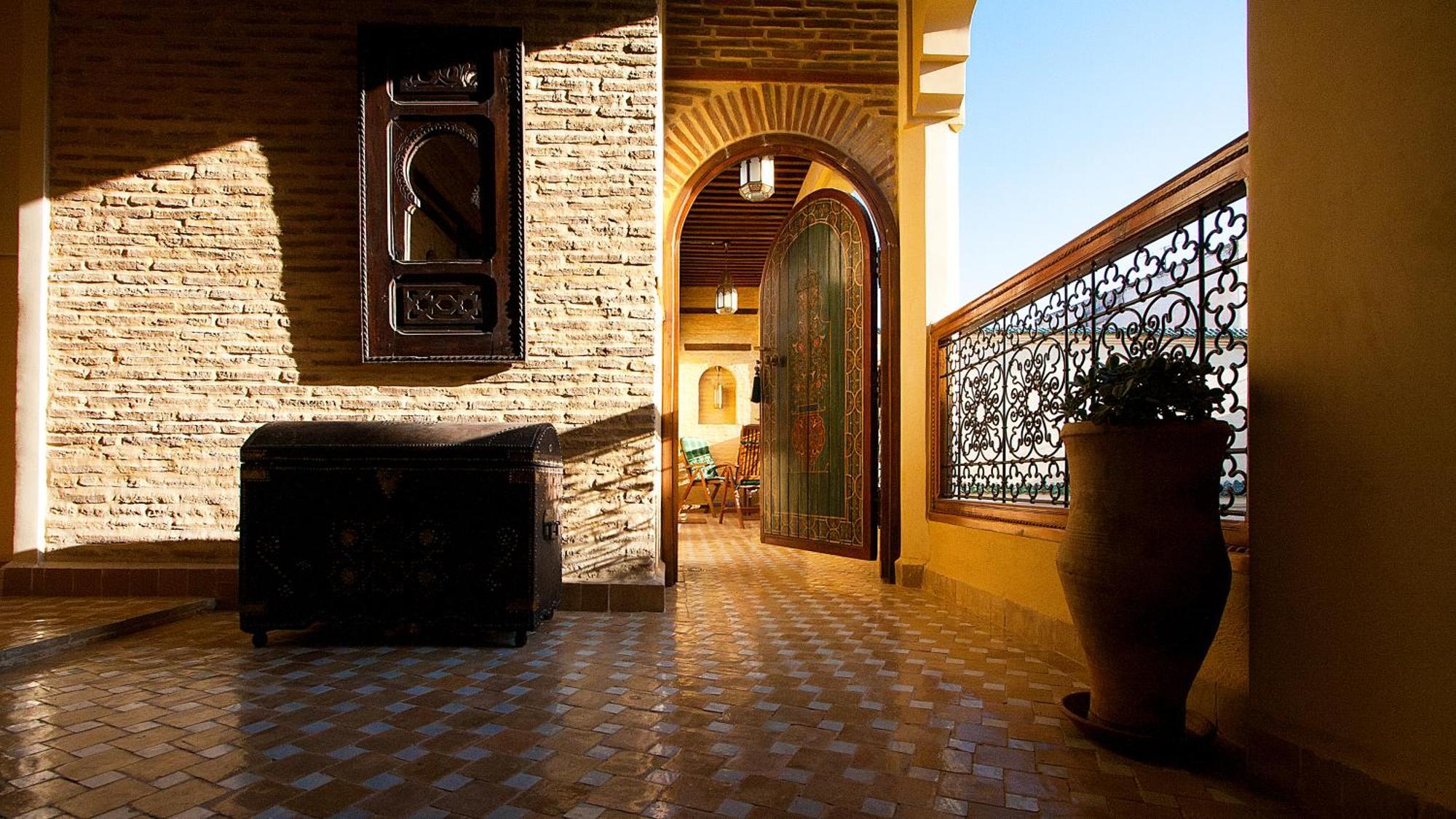 Ryad Salama Fes Luaran gambar