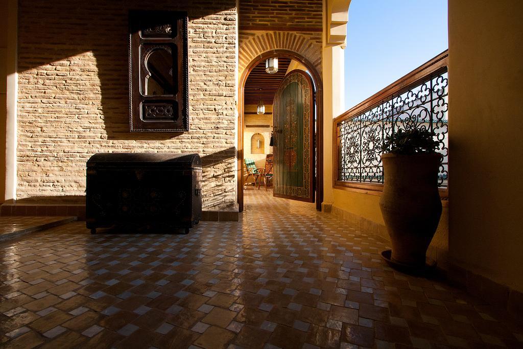 Ryad Salama Fes Luaran gambar